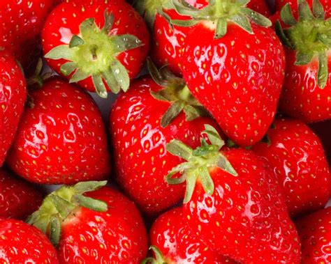 Facts About Strawberries Cre8tivfacts