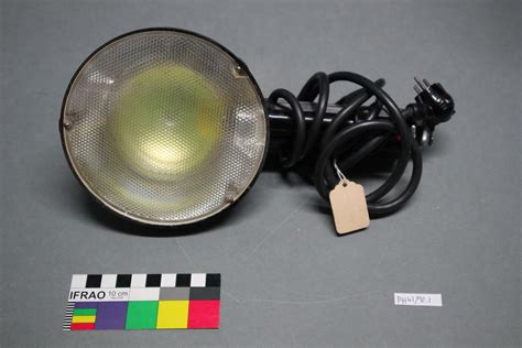 Flash Lamp Black Canterbury Museum