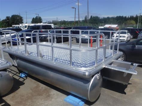 2020 Pontoon Aluminum Deck Boat 137 Foot