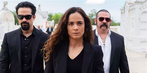queen of the south shows teresa mendoza is the strongest character