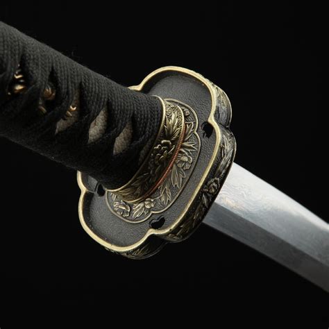 Épée Japonaise Tachi Odachi Faite à La Main En Acier Damas Avec