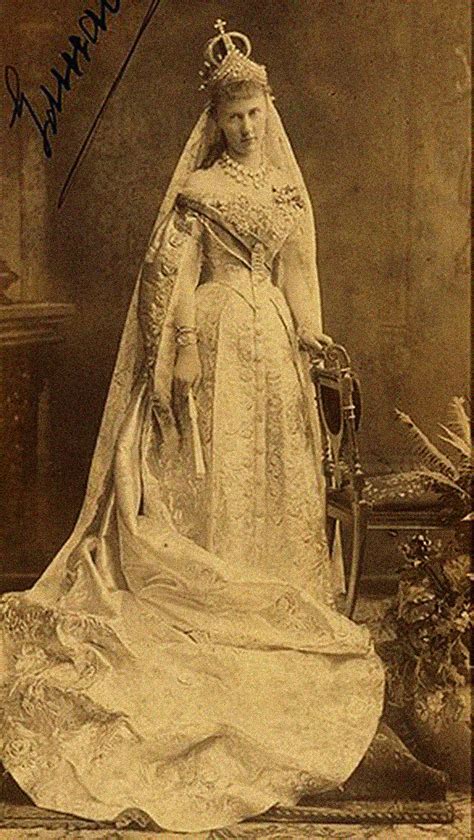 What Did The Romanovs Wedding Dresses Look Like Photos Russia Beyond