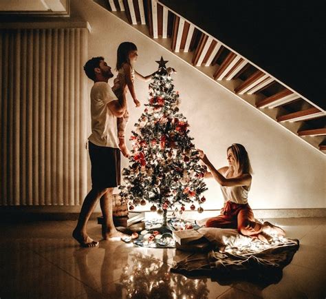 You might have already started to see christmas decorations being put up, and with some celebs also joining in the festive fun, do you think it's too early? People who put up Christmas decorations early are happier, according to experts
