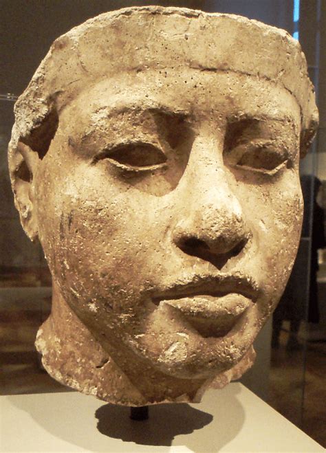 Nefertiti Bust Discover The Iconic Egyptian Bust Of Nefertiti
