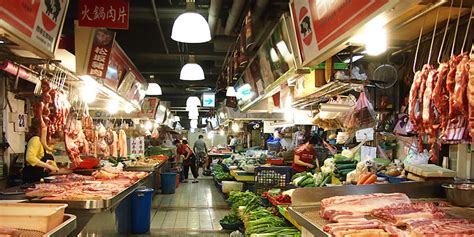 (street) market see also 市場 いちば, usu. 長春市場 ｜ 台北の朝市散策 ｜ 熱門特集 ｜ 旅々台北