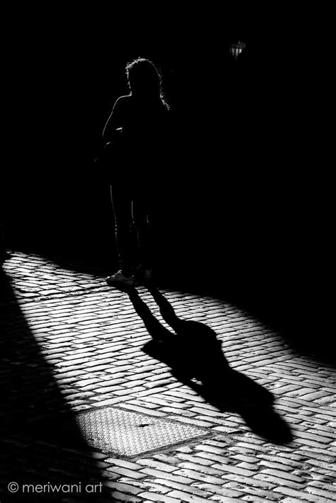 Shadow Of A Woman 0417116 A Lady Crossing The Shadows To T Flickr