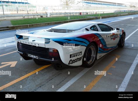 Don Law Racing Prepared Xj220s Hi Res Stock Photography And Images Alamy
