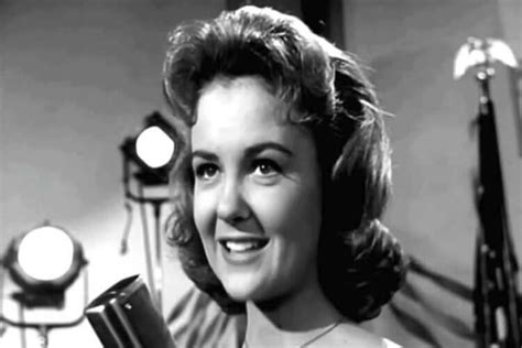 Shelley Fabares Mike Farrels Wife Biography Net Worth Age And