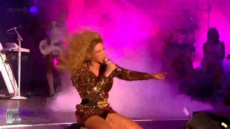 Beyonce The Beautiful Ones And Sex On Fire Live At Glastonbury 2011 Hd Youtube