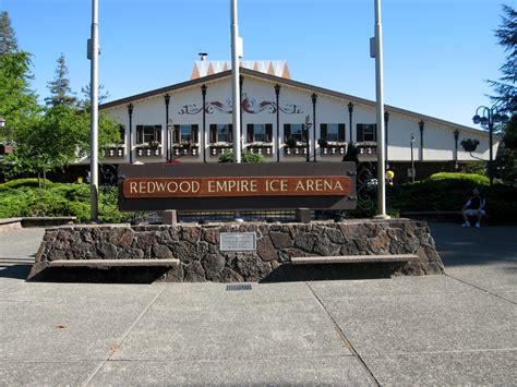 The redwood empire ice arena (commonly known as snoopy's home ice) is a popular northern california indoor ice rink located in santa rosa, california. Healdsburg 2009 Memories: Redwood Empire Ice Arena