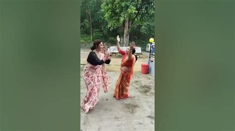 hot nepali aunty saree dance saree sundori sexy boudi belly dance youtube
