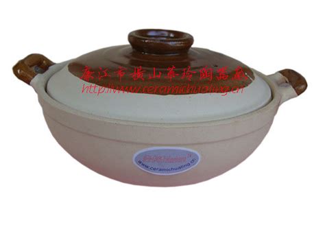 This is a clay pot that i have made. China Clay Pot - China Pottery Pot, Ceramic Pot