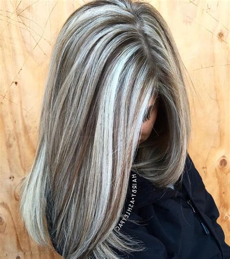 20 Ideas Of Loose Layers Hairstyles With Silver Highlights