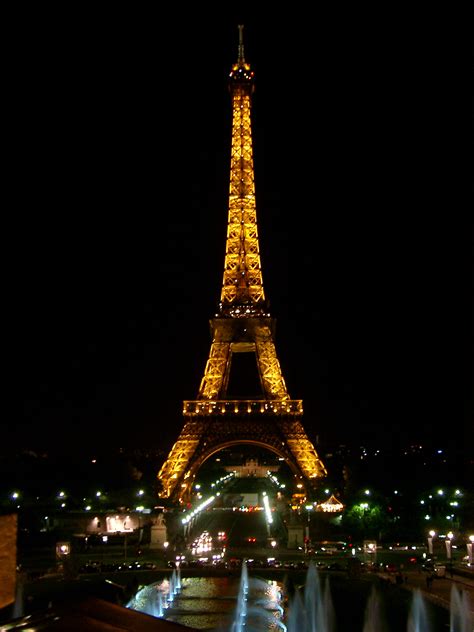 Free Stock Photo Of Eiffel Tower Paris Illuminated At Night