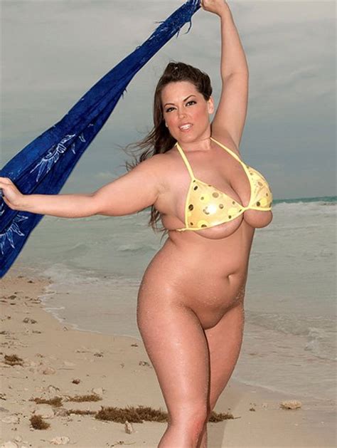 Plus Size Topless Beach Girls - Busty Plus Size Girls Nude Best Images | CLOUDY GIRL PICS