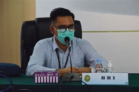 Untuk melakukan kegiatan secara fungsinya, ada dua jenis bank yang. SOSIALISASI PELAYANAN PRIMA PADA MASA PANDEMI COVID OLEH ...