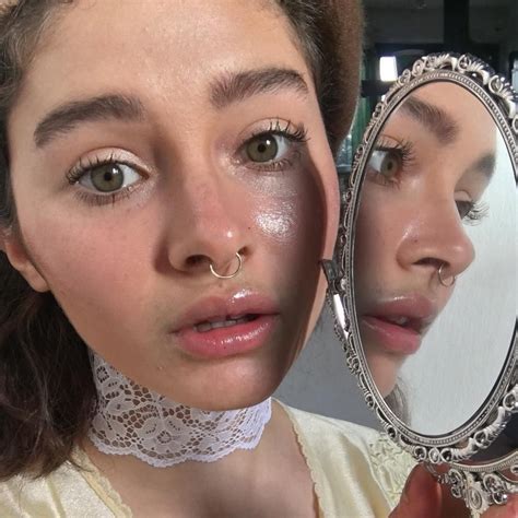 Instagram Post By Melanie Santos • Jul 31 2016 At 4 54pm Utc Creative Makeup Pretty Face