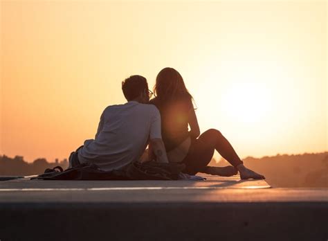 What Actually Qualifies As Cheating Popsugar Love And Sex
