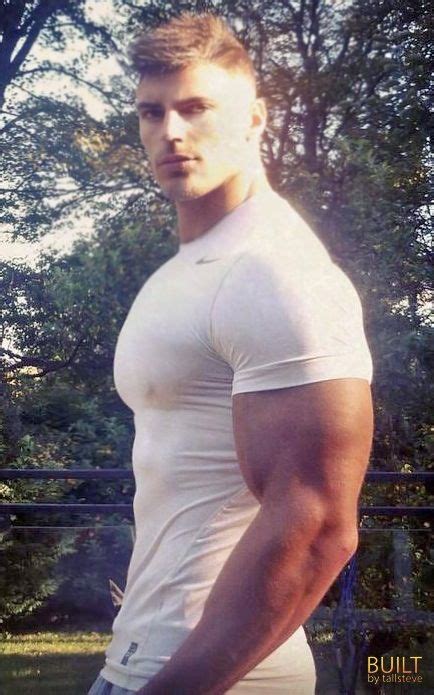 Wouldnt You Love To Cuddle With This Guy Muscle Men Muscular Men Men