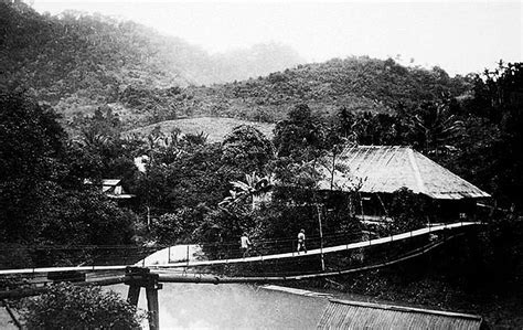 Bagi tujuan itu, kerajaan negeri akan bekerjasama dengan syarikat dari australia yang berpengalaman dalam mengendalikan industri perlombongan. Sungai Lembing mempunyai tujuh jambatan gantung yang ...