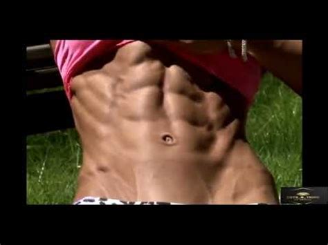 Fbb Muscle Girls Shows Sweet Abs Youtube