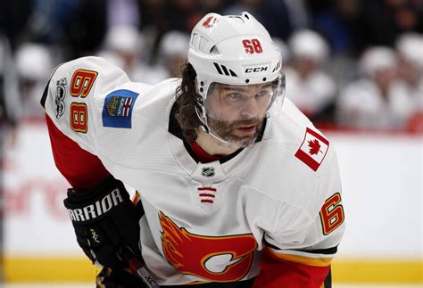 Jaromir Jagr assigned to Czech team after being waived by Flames - The