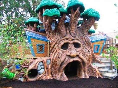 25 Creepy Playgrounds That Will Scar Your Child For Life