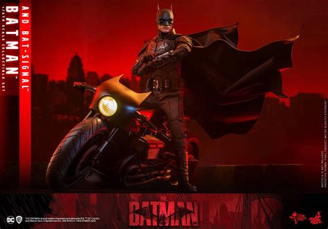 Batman And Bat Signal Hot Toys Mms641 The Batman 16th Scale