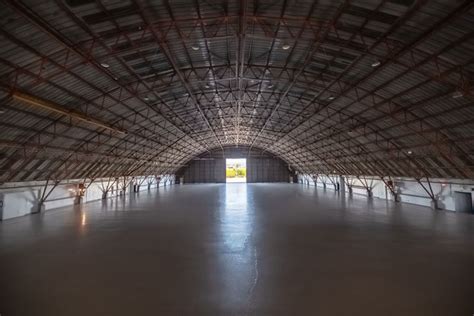 Barker Hangar Visit Santa Monica