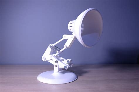 Geldgummi Transparent Einkaufszentrum Pixar Lamp Plush Eroberung