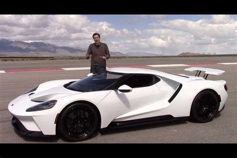 Heres Why The New Ford Gt Is Worth 500000 Autotrader