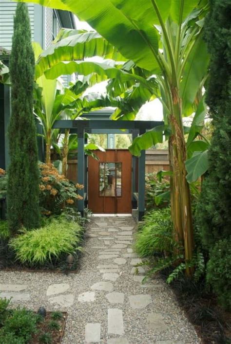 28 Refreshing Tropical Landscaping Ideas Page 10 Of 28