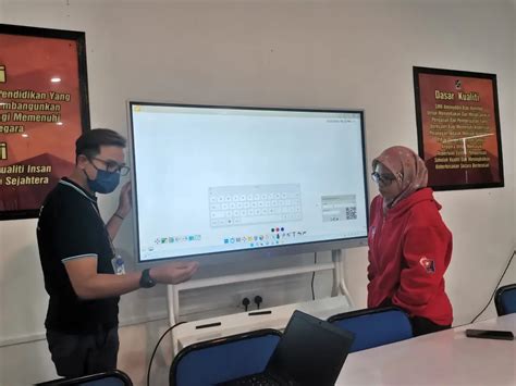 Interactive Smartboard For Sekolah Menengah Kebangsaan Aminuddin Baki Johor Bharu 2022
