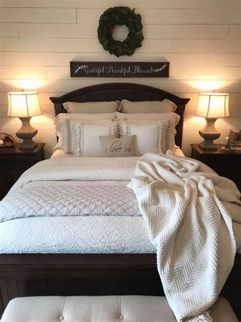 Farmhouse Bed 4427 – DECORATHING