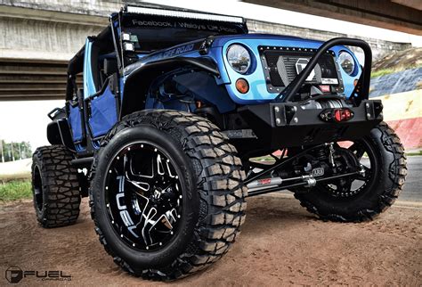 Jeep Wrangler W 24 Full Blown Fuel Wheels And 40 Mud Grapplers