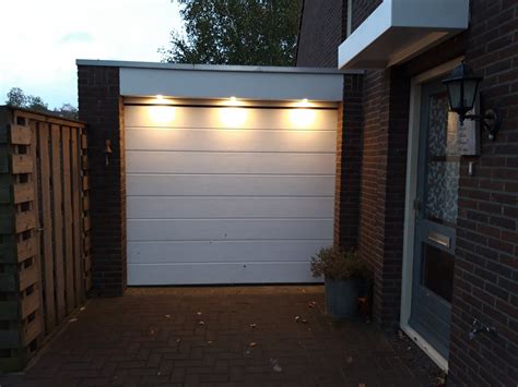 Ledspots garagedeur | KLUSIDEE.NL
