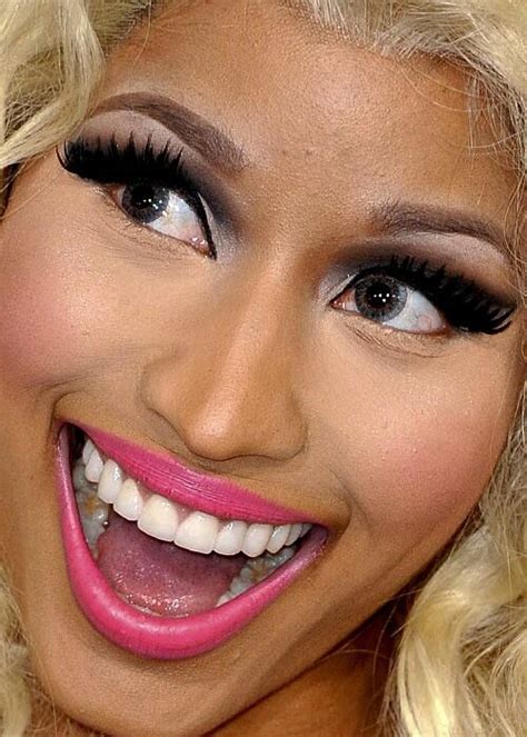 Close Up Celebs On Twitter Nicki Minaj 0rizdnt3ei