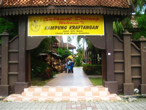 Anda sukakan tempat makan best di kelantan yang dipilih oleh kami? Nur Adlin Ezani's Blog: Tempat-tempat yang menarik di Kelantan