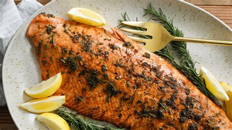 Spoon sauce over salmon and serve. Salmon With Lemon-Herb Marinade Recipe - NYT Cooking