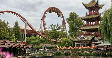 Tivoli is denmark's most visited attraction, and the 82717 square meter area is reserved for anyone who wants to have fun. Ticket für Tivoli in Kopenhagen, Dänemark