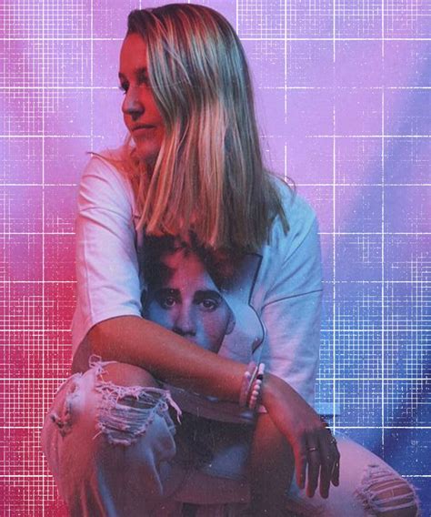 Chelsea cutler was born on february 11th, 1999 in westport, connecticut. Singer Chelsea Cutler's Guide to New York City | Singer ...