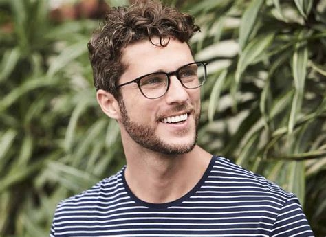top 20 ideal hairstyles for men with glasses hairstylecamp