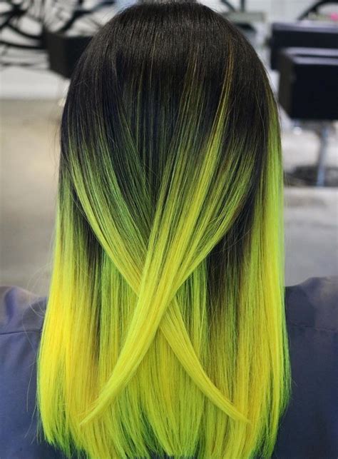 Cute Dyed Haircuts To Try Right Now Hair Styles Green Hair Colors