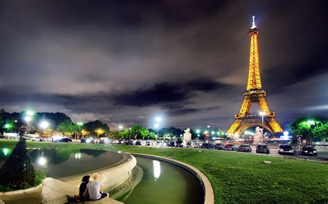 Fun Munky Eiffel Tower At Night Awesome View