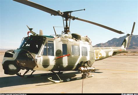 Bell Juh 1h Iroquois 205 Usa Army Aviation Photo 0282385