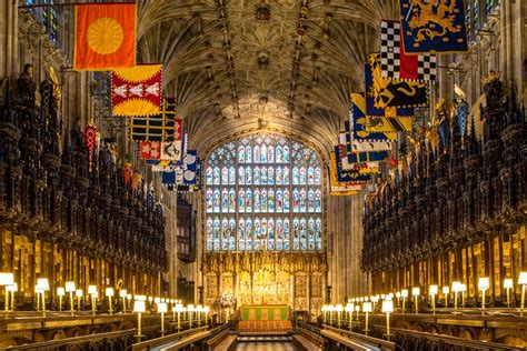 A team from bbc london was given access to the castle and captured the interior with a 360 camera so you too can have a look around one of the most famous buildings in. Photos Inside St George's Chapel at Windsor Castle | POPSUGAR Celebrity Australia