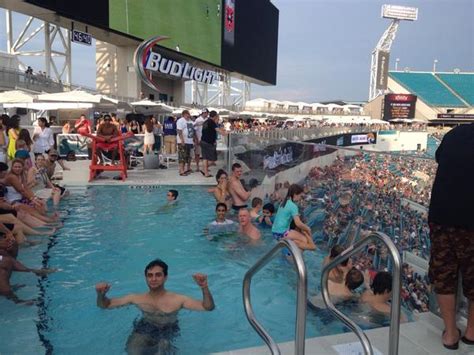 This impressive stadium complex is home to the nfl's jacksonville jaguars. 904 Happy Hour - Article - 20 Jacksonville Events ...