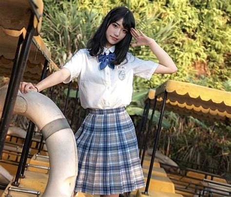 Asian Woman School Girl Sailor Skater Skirt Kawaii Cosplay Cute