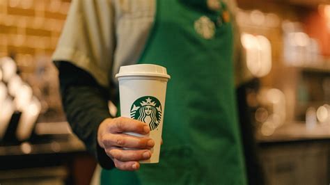 Coronavirus Response Starbucks To Give Healthcare Workers Free Coffee