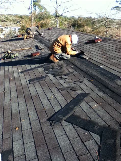 The roof is one of the home most important elements of a mobile home or any home for that matter. Drew's Roofing and Home Repair | Roofer, Mobile home roof ...
